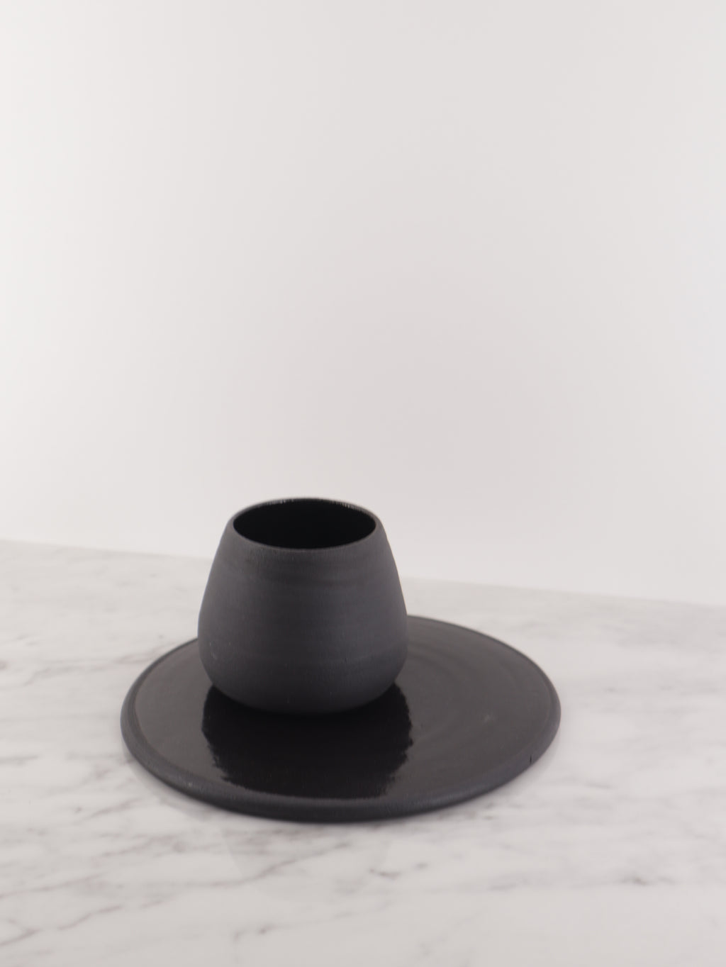 BLCK cup & plate