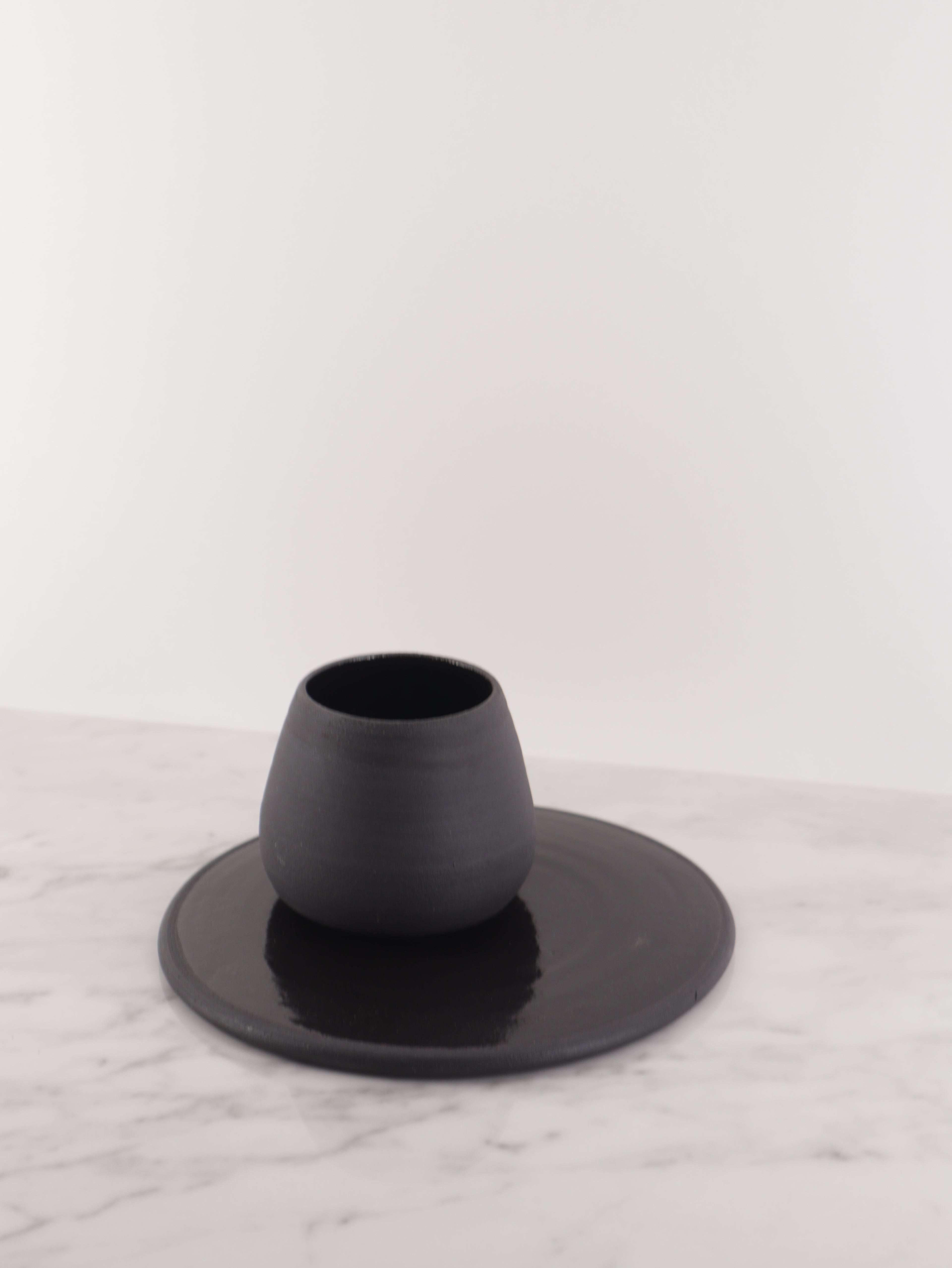 BLCK cup & plate