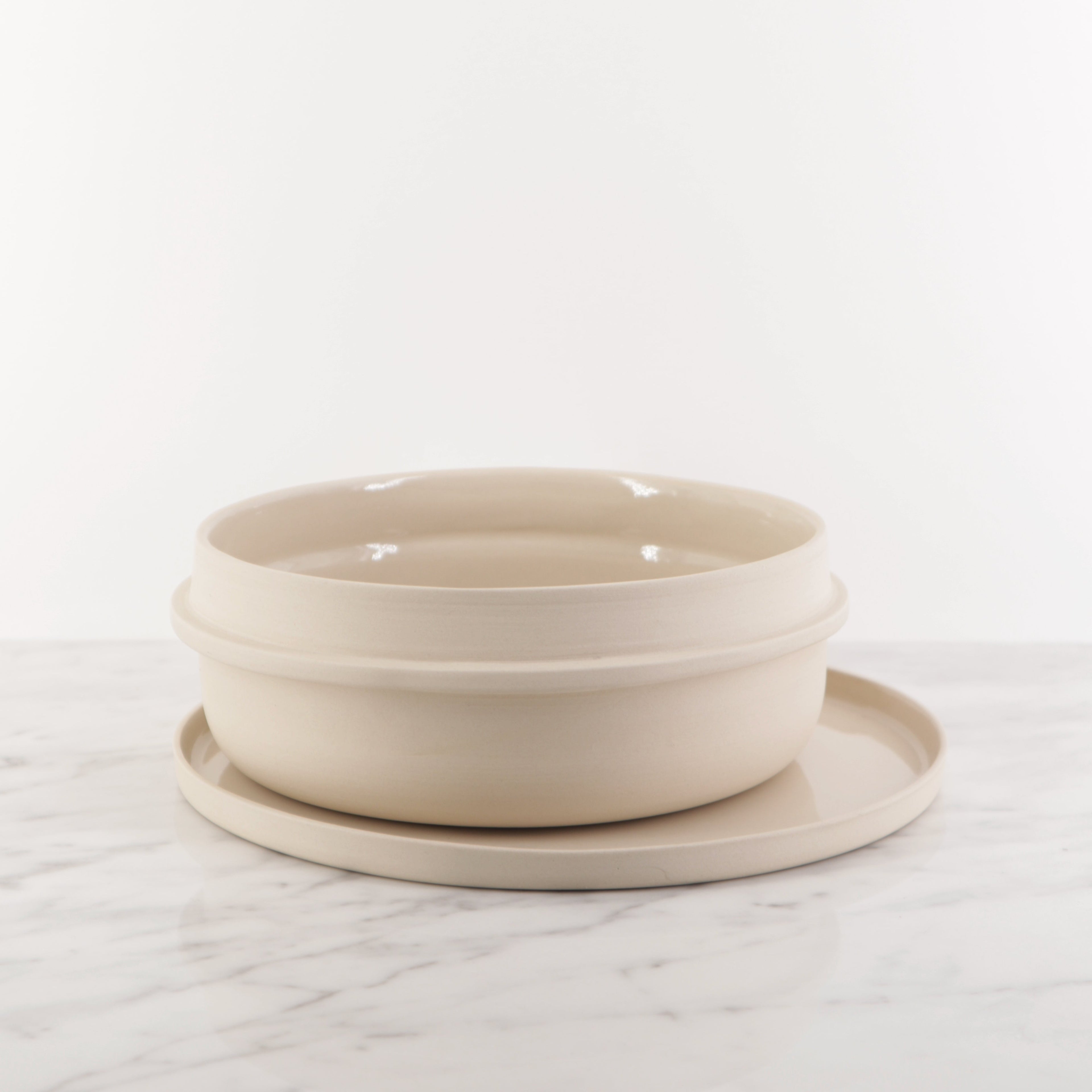 Plate L/NUM Creme Medium