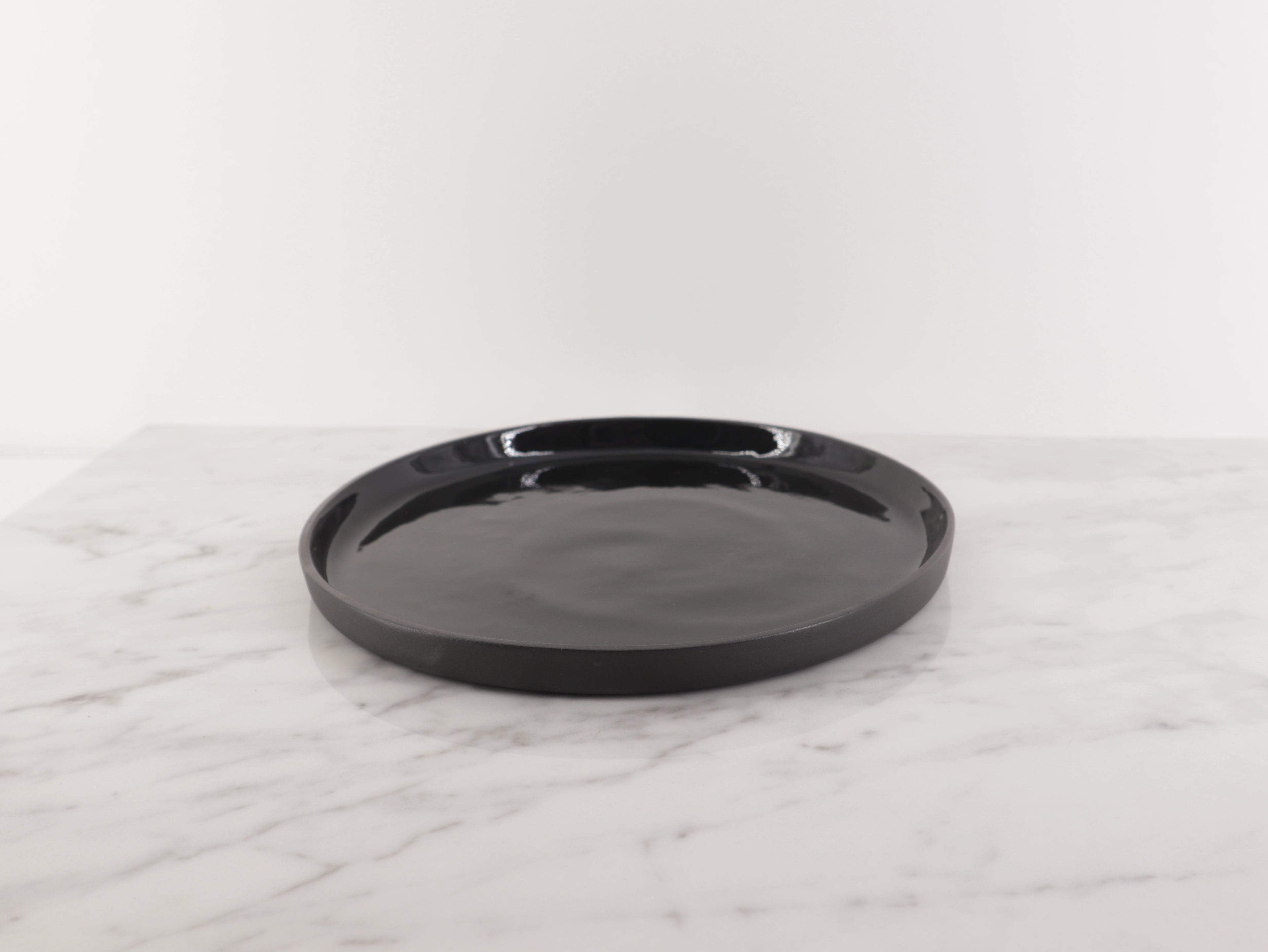Plate L/NUM Black Medium