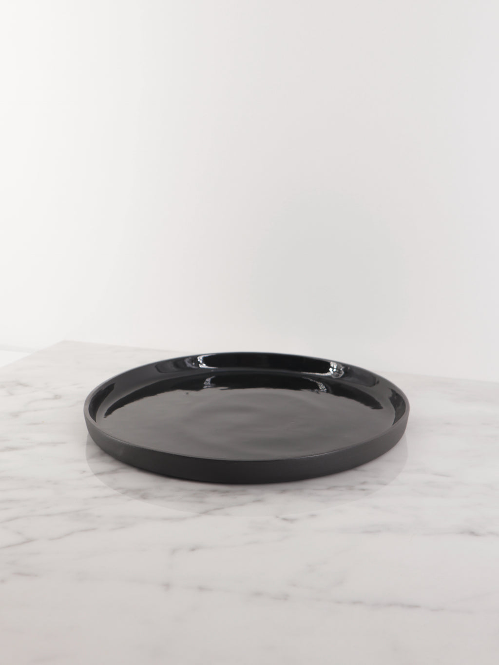 Plate L/NUM Black Medium